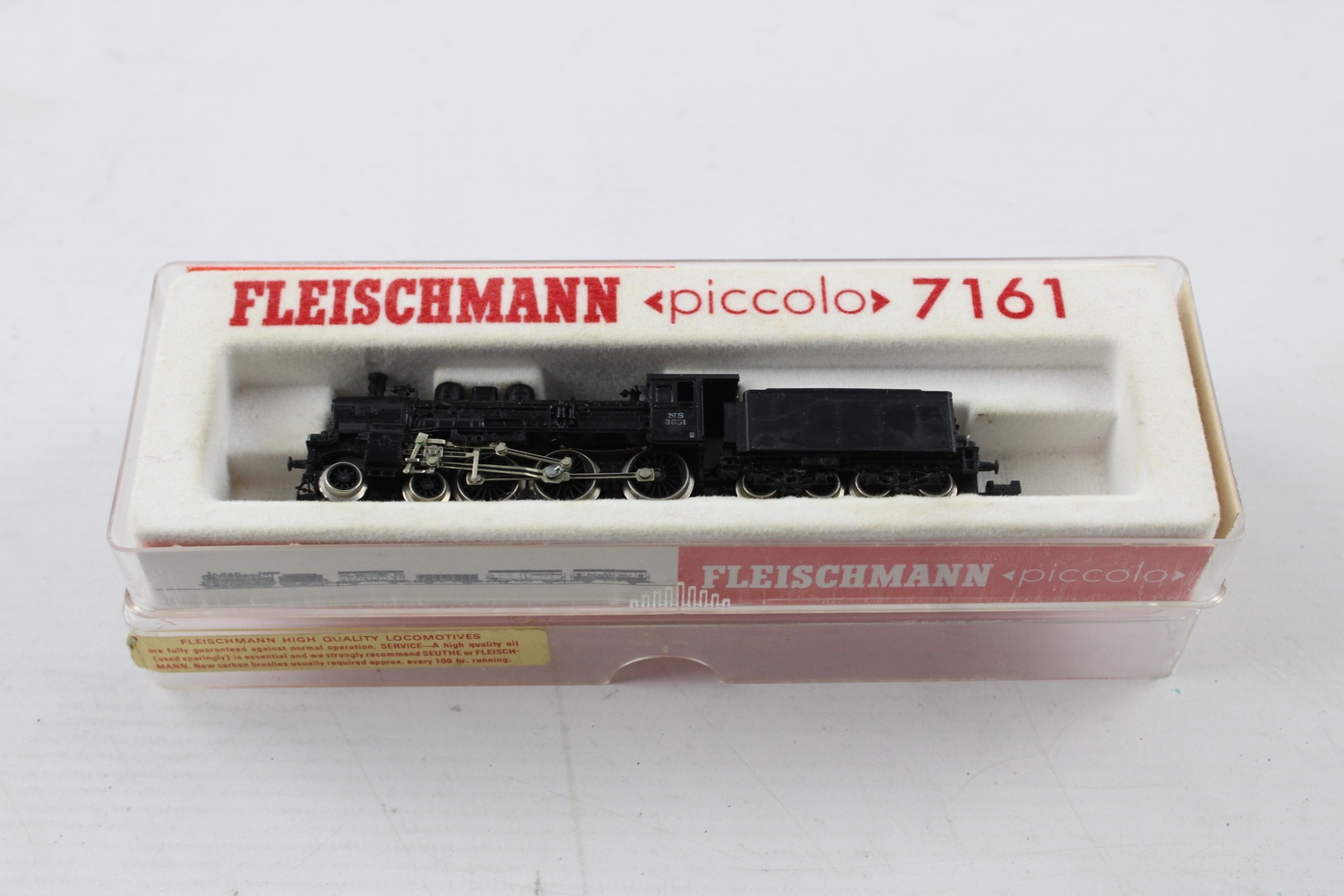 Vintage German Fleischmann 7161 piccolo steam loco & tender N