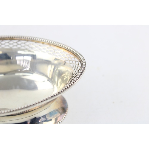 566 - Antique 1918 Birmingham silver bon bon dish w/ pierced sides 92g