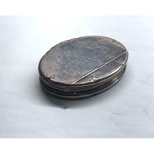 584 - Large early 19th cent continental white metal snuff box measures approx 86mm by 65mm gold gilt lined... 