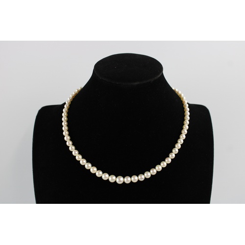 78 - Vintage graduated cream pearl necklace w/ diamond set 9ct white gold clasp, approx length of necklac... 