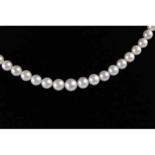 78 - Vintage graduated cream pearl necklace w/ diamond set 9ct white gold clasp, approx length of necklac... 