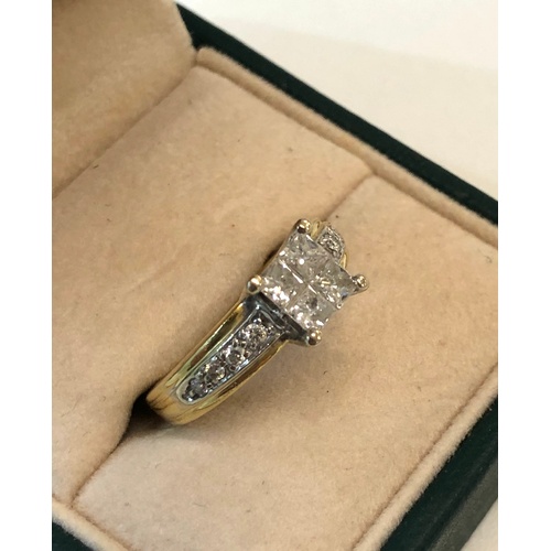 538 - 18ct gold diamond ring set with 4 baguette diamonds each measures approx 3mm sq with 4 diamonds each... 