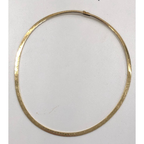 549 - 18ct Gold necklace 27.3g