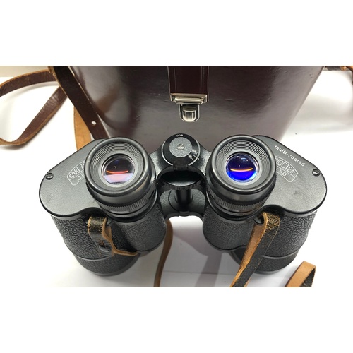 374 - Vintage cased carl Zeiss jena binoctem 7x50 binoculars