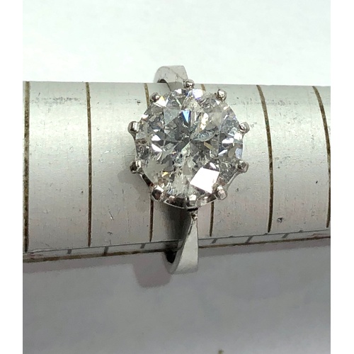 164 - Fine 2.5ct diamond ring sone measures approx 9mm dia set in platinum