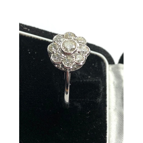 170 - 18ct diamond cluster ring 1ct