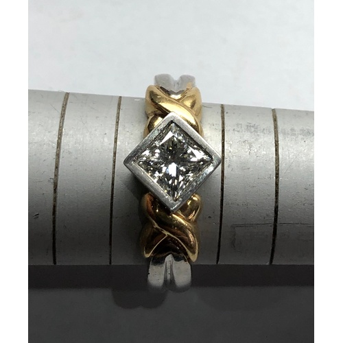 172 - Platinuim and gold diamond ring central diamond mesures approx 5.5mm sq