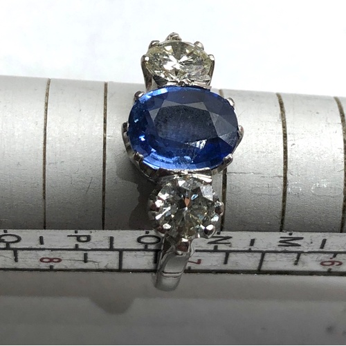 189 - Fine sapphire and diamond ring central sapphire 2.30ct with 2 diamonds 1.1ct set in platinum