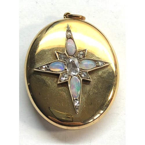 198 - Large victorian diamond and opal locket set with large old cut central diamond that measures approx ... 