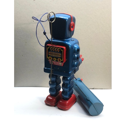 399 - Vintage Japanese tin robot