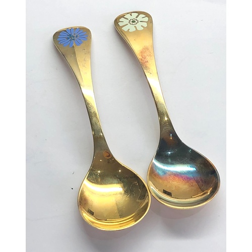 76 - 2 Silver Georg Jensen year spoons 1980 and 1981 weight 92g