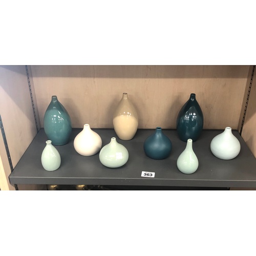 363 - Shelf of flower vases