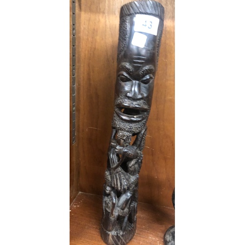 43 - Shelf of african carved figures