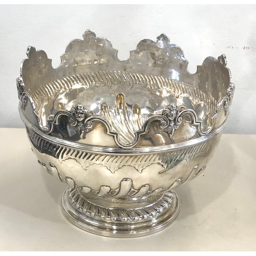 92 - Victorian Silver monteith bowl, approximate weight 1128g, hallmarks slightly worn height approx 19cm... 