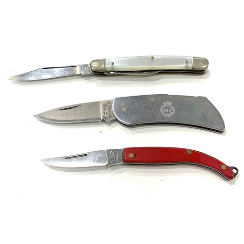 379 - Selection 3 pocket knifes