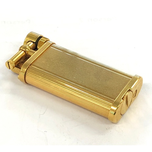 389 - Vintage Dunhill cigarette lighter, in good untested condition as shown in images.