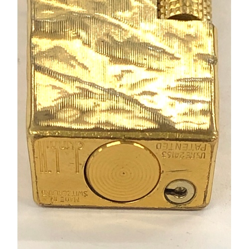 390 - Vintage Dunhill cigarette lighter, in good untested condition as shown in images.