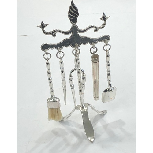 109 - Dutch miniature silver companion set