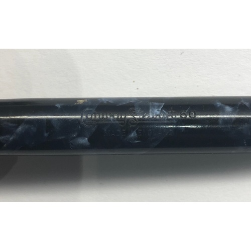 410 - vintage blue marble Conway stewart 60 fountain pen 14ct gold nib