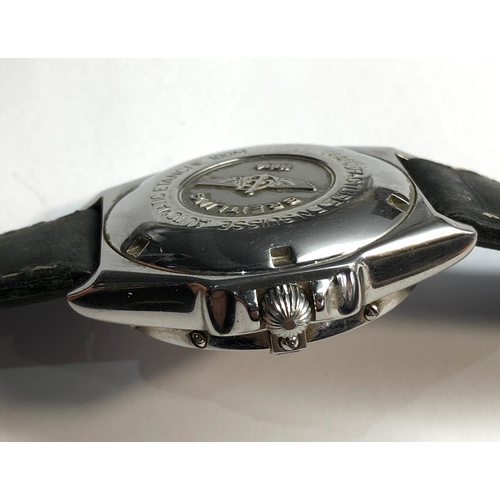 214 - Stainless steel Breitling Windrider wings automatic A10050 4001 - 38mm, in good condition working or... 