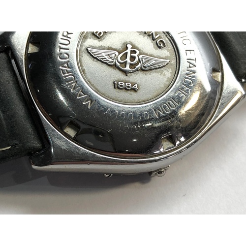 214 - Stainless steel Breitling Windrider wings automatic A10050 4001 - 38mm, in good condition working or... 