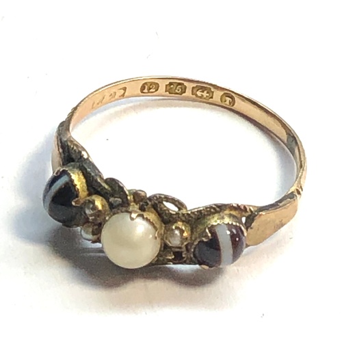 143 - Victorian 12.5 ct gold agate and pearl ring missing small seed-pearl  as shown weight 1.5g, as shown... 