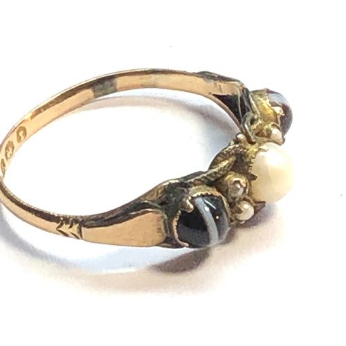 143 - Victorian 12.5 ct gold agate and pearl ring missing small seed-pearl  as shown weight 1.5g, as shown... 