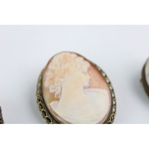 190 - True vintage / antique cameo jewellery  Two brooch pins missing, one has bail to use as pendant, ple... 