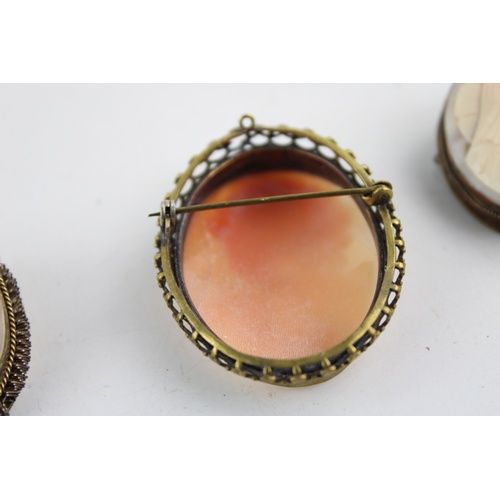 190 - True vintage / antique cameo jewellery  Two brooch pins missing, one has bail to use as pendant, ple... 