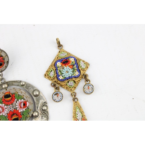 192 - Collection of Italian micromosaic jewellery  Items are in pre-owned, vintage condition One brooch cl... 