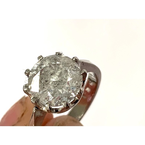 179 - 2.5ct diamond platinum ring, diamond does have flaws as seen in images.