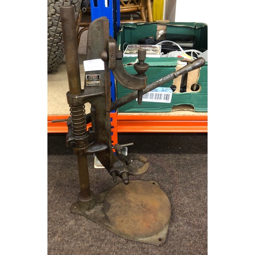 Black N Decker No 20 Bench drill stand type B B28