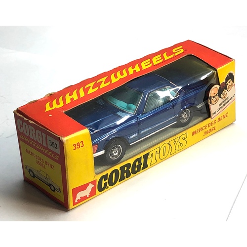 438 - Corgi 393 Mercedes Benz 350sl boxed, in good condition as shown