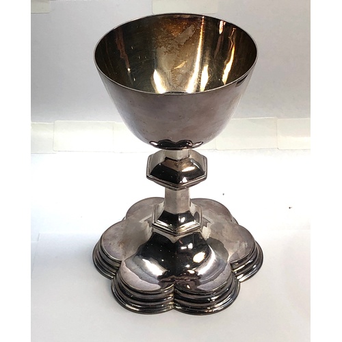 124 - Fine antique London silver chalice measures approx height 16cm bowl dia 9.3cm London silver hallmark... 