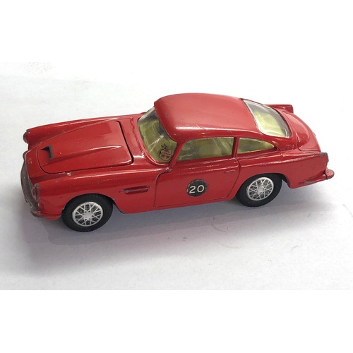 442 - Boxed Corgi 218 Aston Martin D.B.402 in good condition please see images for condition