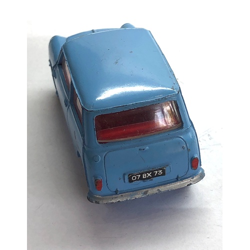 443 - Boxed Corgi 226 Morris Mini Minor in good condition please see images for condition