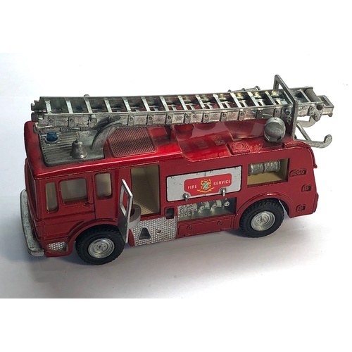 457 - Dinky 285 Merryweather marquis fire tender original boxed please see images for condition