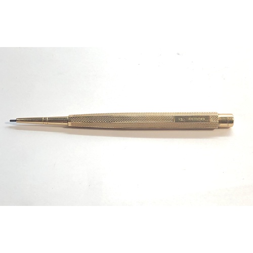 491 - Antique 9ct gold propelling pencil measures approx 10cm long full 9ct gold hallmarks in good conditi... 