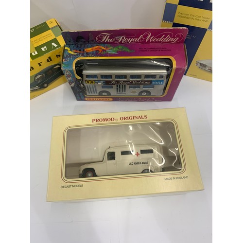 474 - Selection of die case vehicles, includes matchbox, vanguards etc, please see images for condition