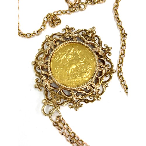 171 - Victorian double sovereign mounted with chain total weight 47g