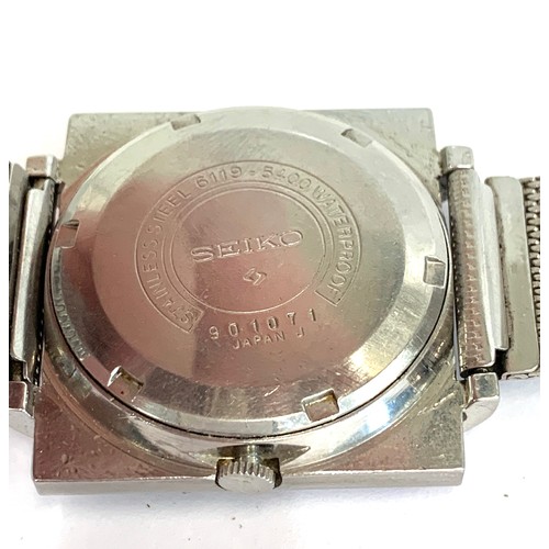 310 - Vintage Seiko 5 t/v dial 6119- 5400 watch winds and ticks but no warranty given good vintage conditi... 