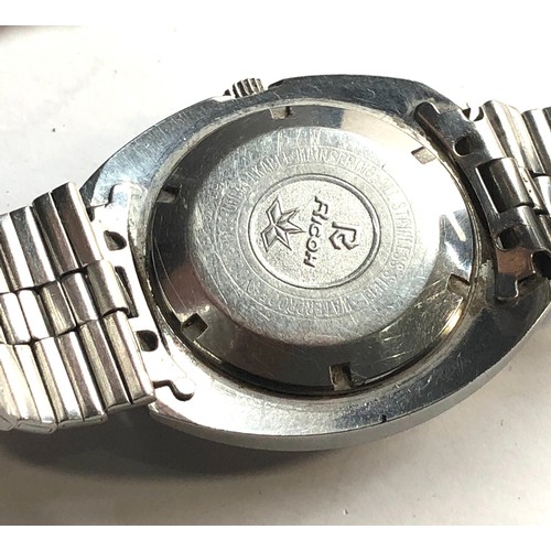 321 - Vintage gents Ricoh automatic wristwatch the watch is ticking please see images for condition no war... 