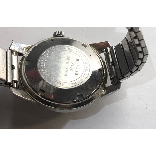 326 - Vintage gents Damas wristwatch the watch is ticking please see images for condition no warranty give... 