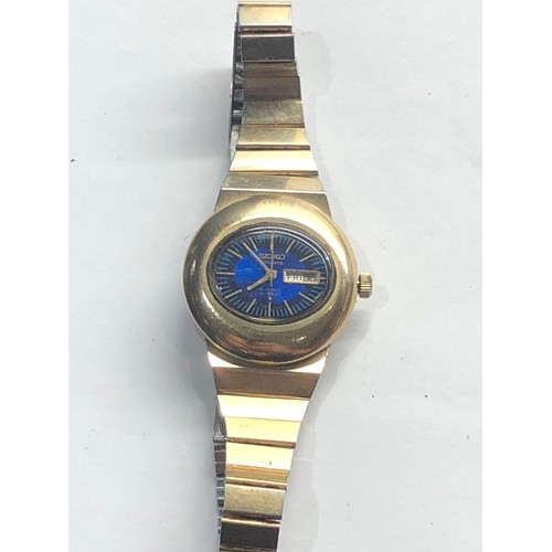 335 - Vintage ladies seiko Hi-beat  automatic wristwatch the watch is ticking but no warranty given please... 