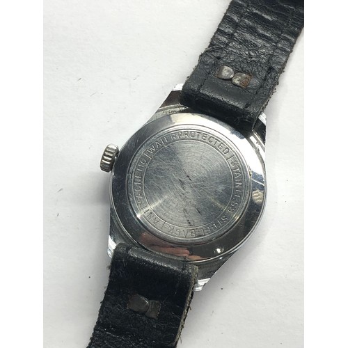 337 - Vintage gents Kienzle markant wristwatch the watch is ticking  please see images for condition no wa... 