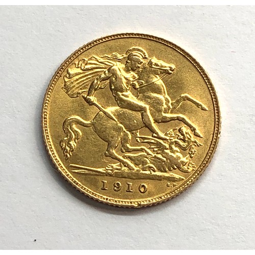 372 - 1910 Edward V11 half sovereign please see image for grade