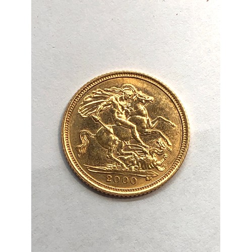 376 - 2000 Elizabeth 11 half sovereign please see image for grade