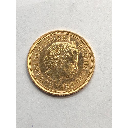 376 - 2000 Elizabeth 11 half sovereign please see image for grade