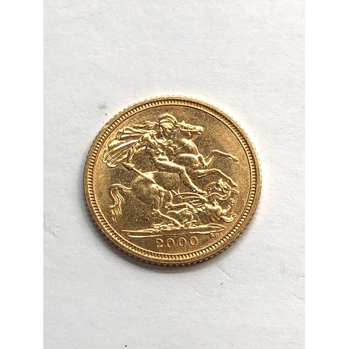 377 - 2000 Elizabeth 11 half sovereign please see image for grade