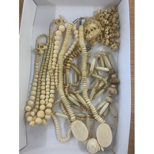 10 - Box of vintage / antique bone items please see images  for details